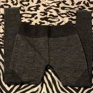 Mid-Rise Seamless Rib 7/8